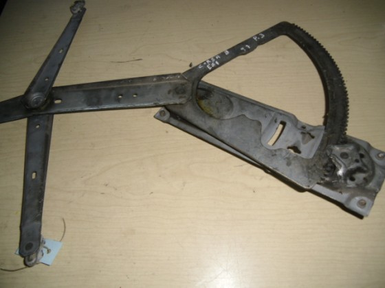 Elevador Vidro Esquerdo Opel Corsa B 1997 ev441